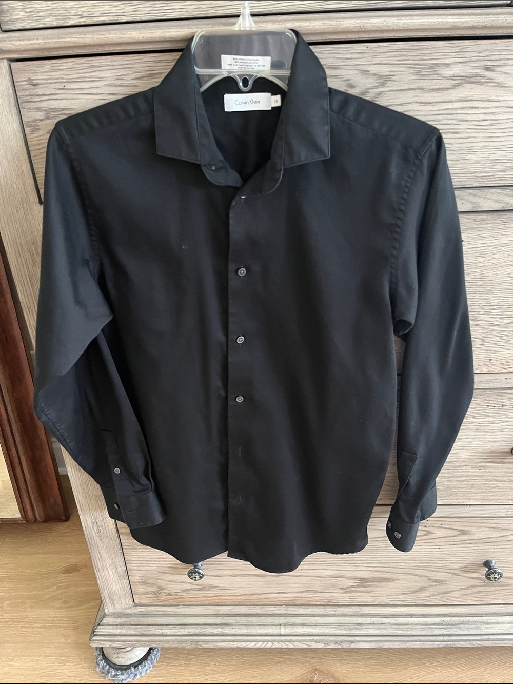 Calvin Klein Men's Black Dress Shirt - Classic Button-Front